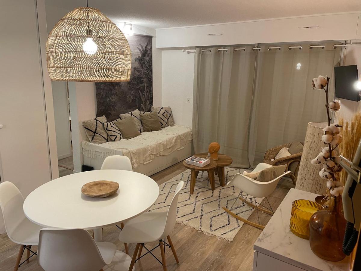 Appartement A 1 Pas De La Plage, Ambiance Boheme Naturel Prefailles Bagian luar foto