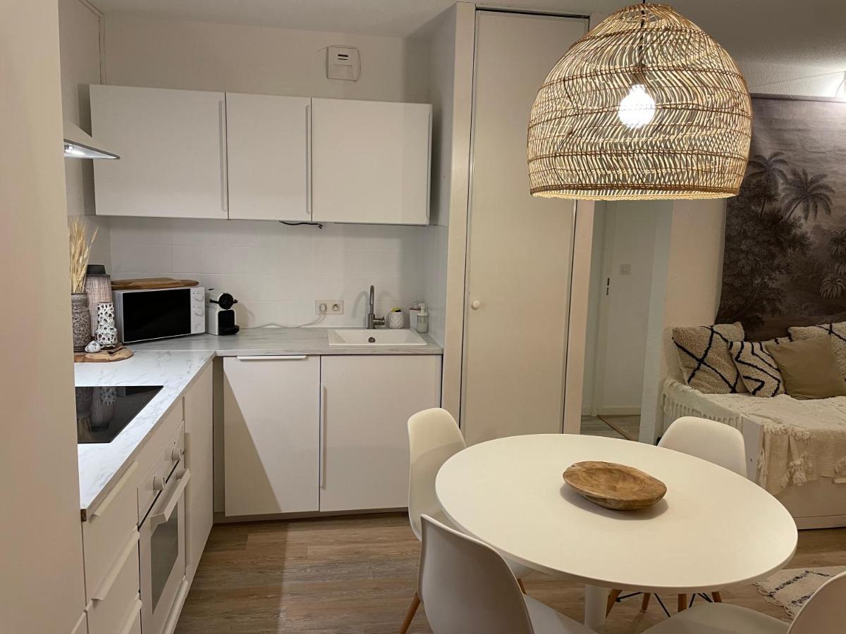 Appartement A 1 Pas De La Plage, Ambiance Boheme Naturel Prefailles Bagian luar foto